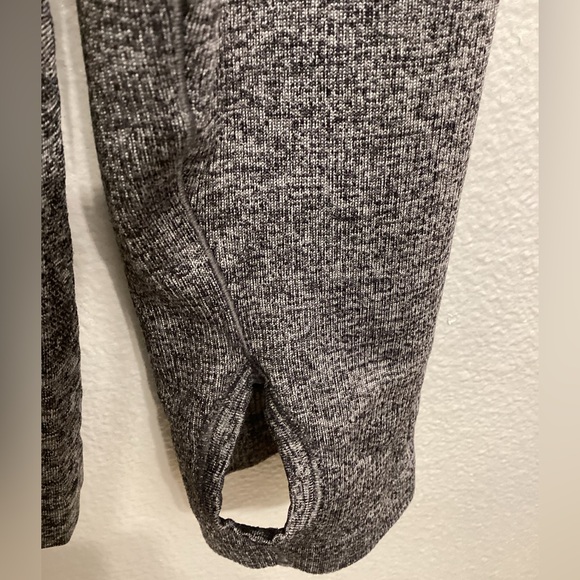 Nike Dri Fit Womens Knit Running Shirt Long Sleeves  EUC - Picture 7 of 10